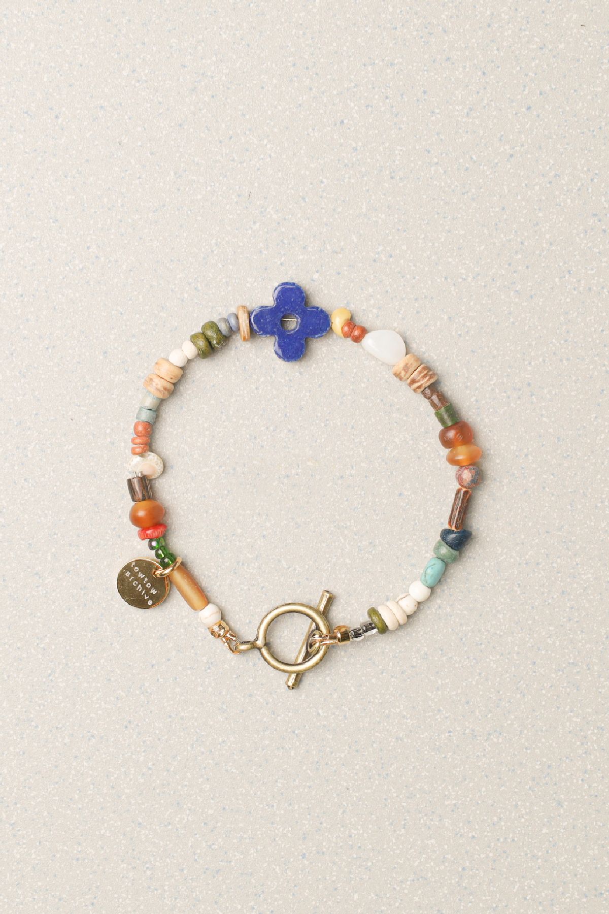 토우토우 아카이브(TOWTOW ARCHIVE) CLOVER SYMBOL BRACELET-COBALT BLUE : ARCHIVE-003