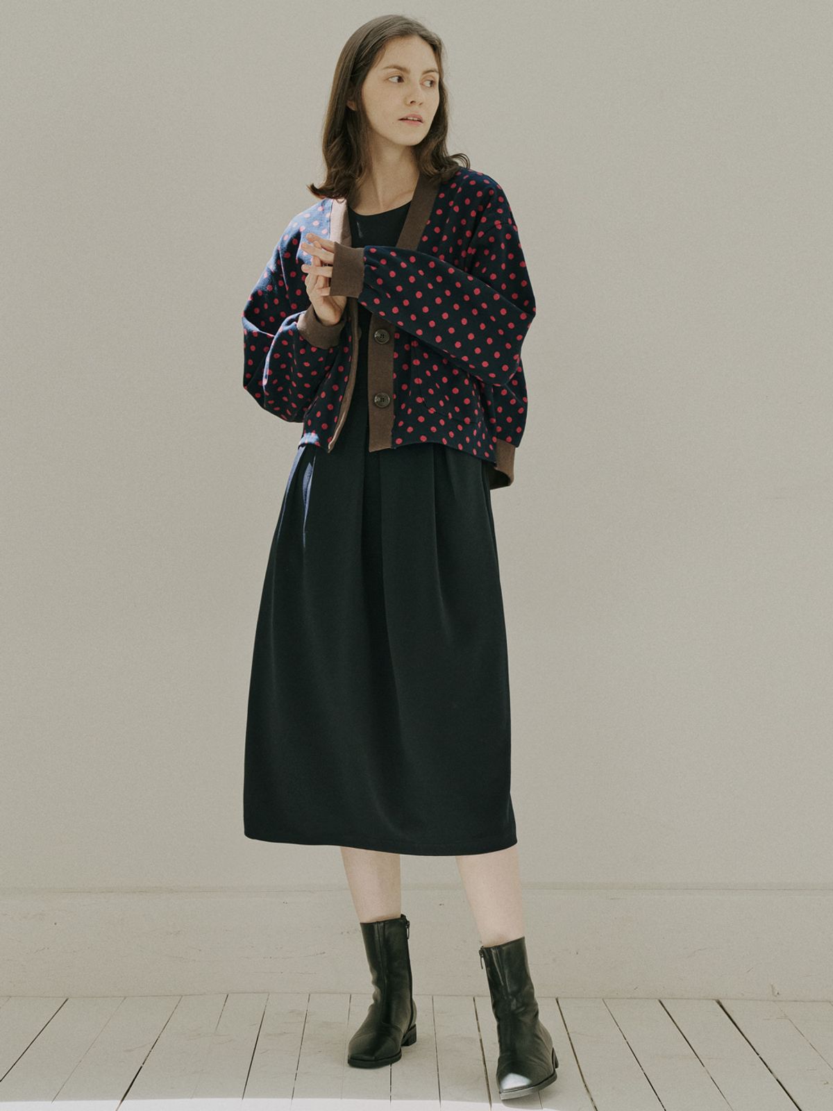 아방(AVANT-G) Dot Jacquard Knit Cardigan - NAVY