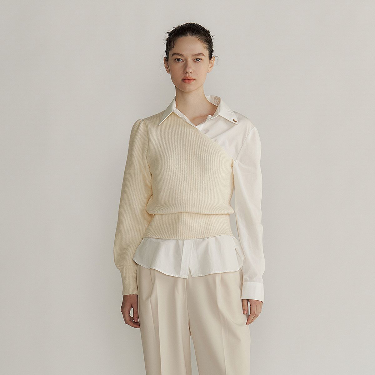 루시르주(LUCIR ZU) One off shoulder knit (ivory)