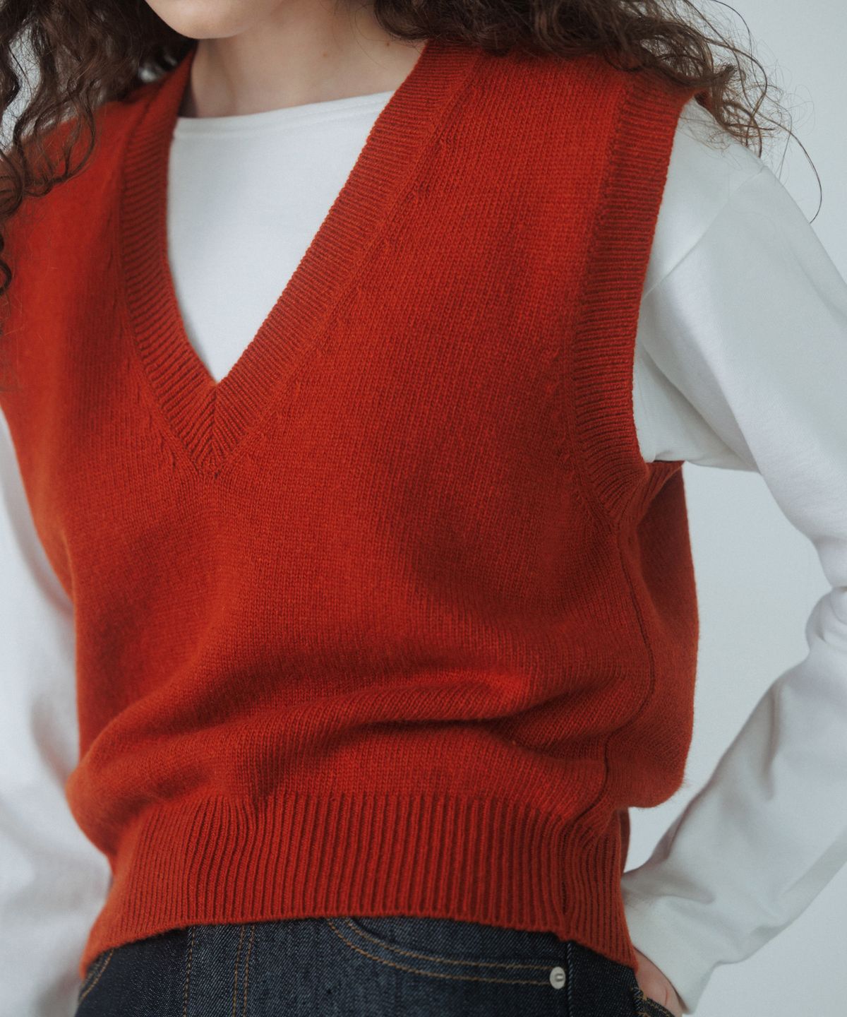 유라고(URAGO) Jazzy wool knit vest