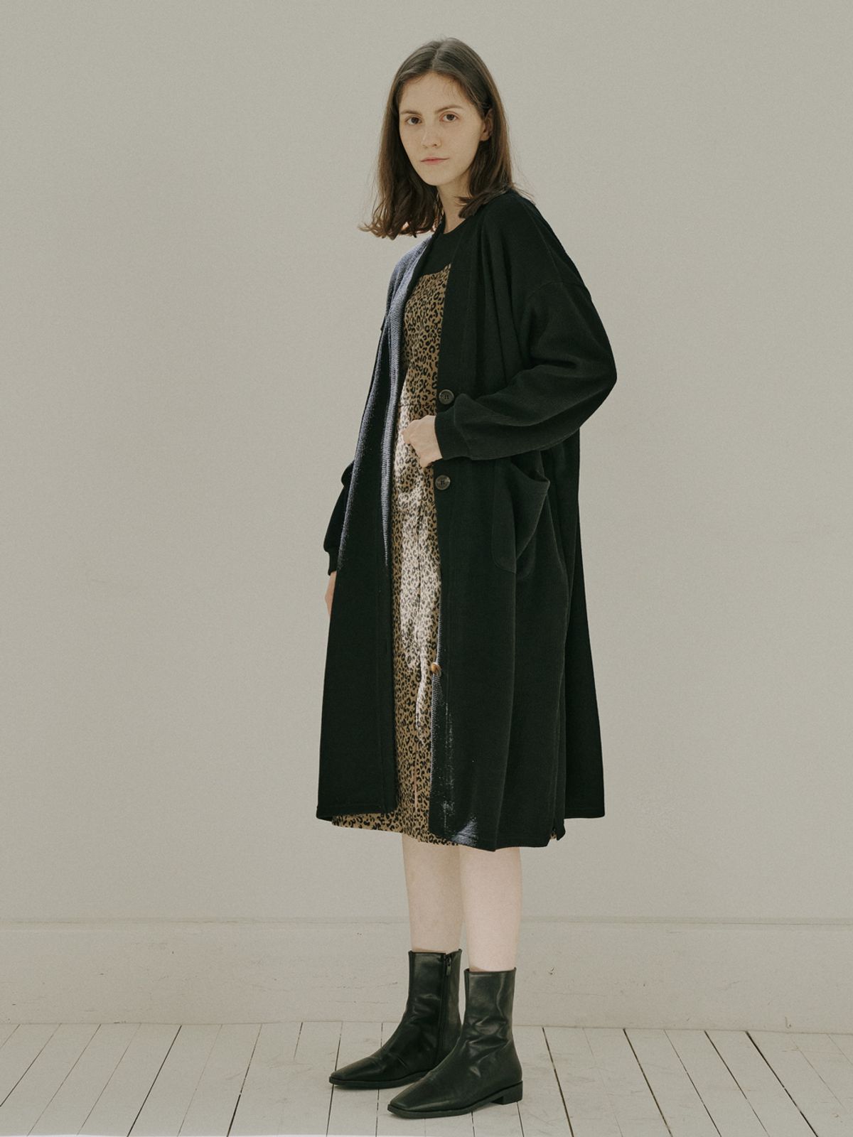 아방(AVANT-G) Oversize Long Knit Cardigan - BLACK
