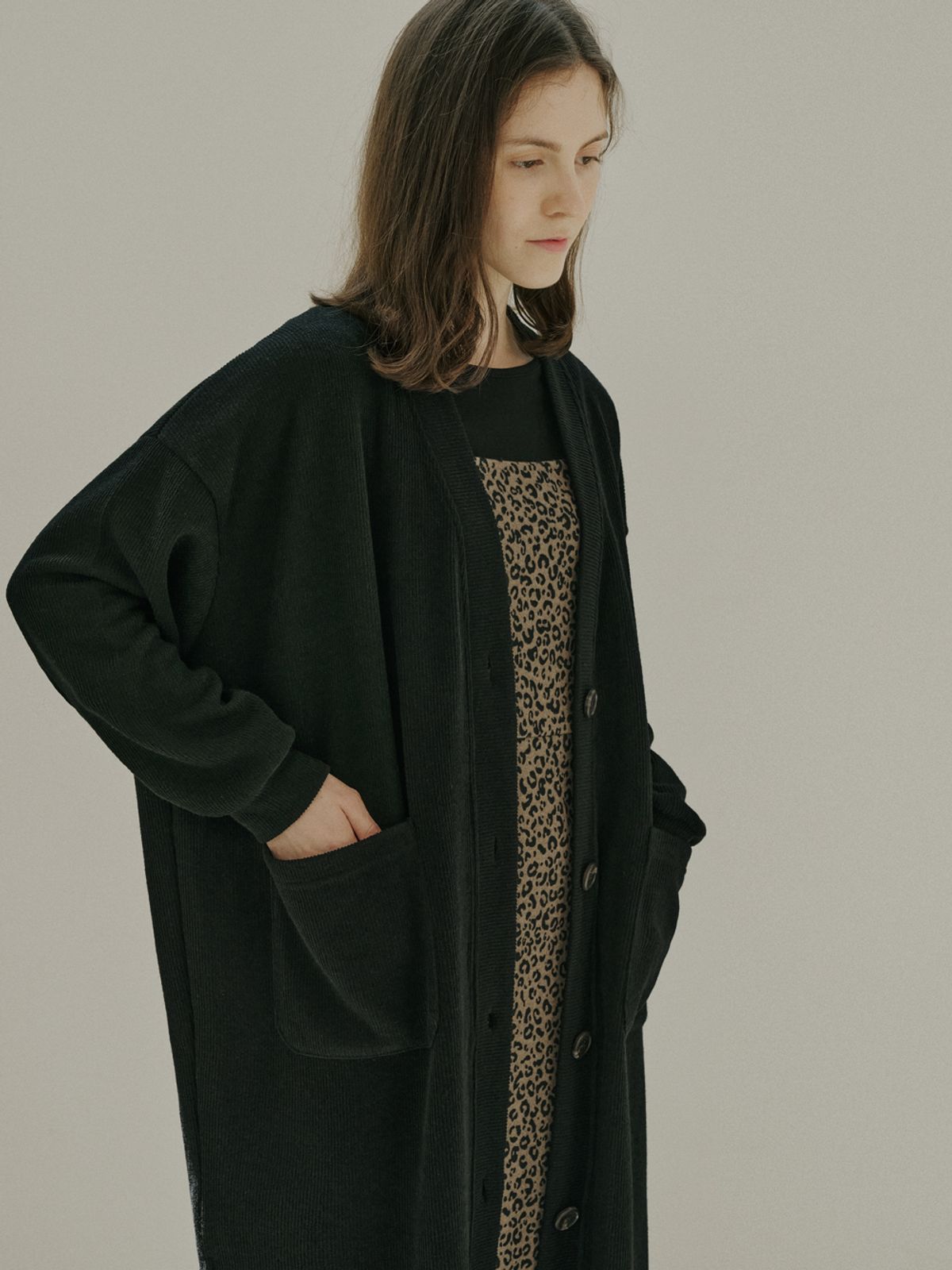 아방(AVANT-G) Oversize Long Knit Cardigan - BLACK