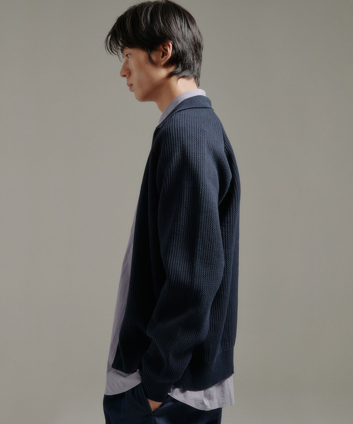 블랭크룸(BLANKROOM) 래글런 카라 카디건_NAVY