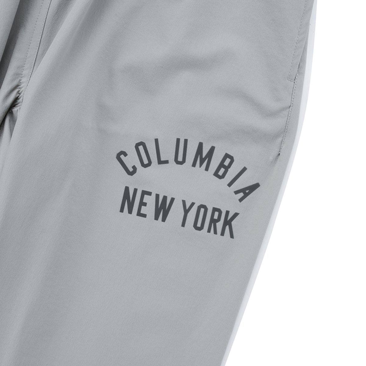 컬럼비아 유니버시티(COLUMBIA UNIVERSITY) CU NY REGULAR FIT NYLON PANTS 웜그레이