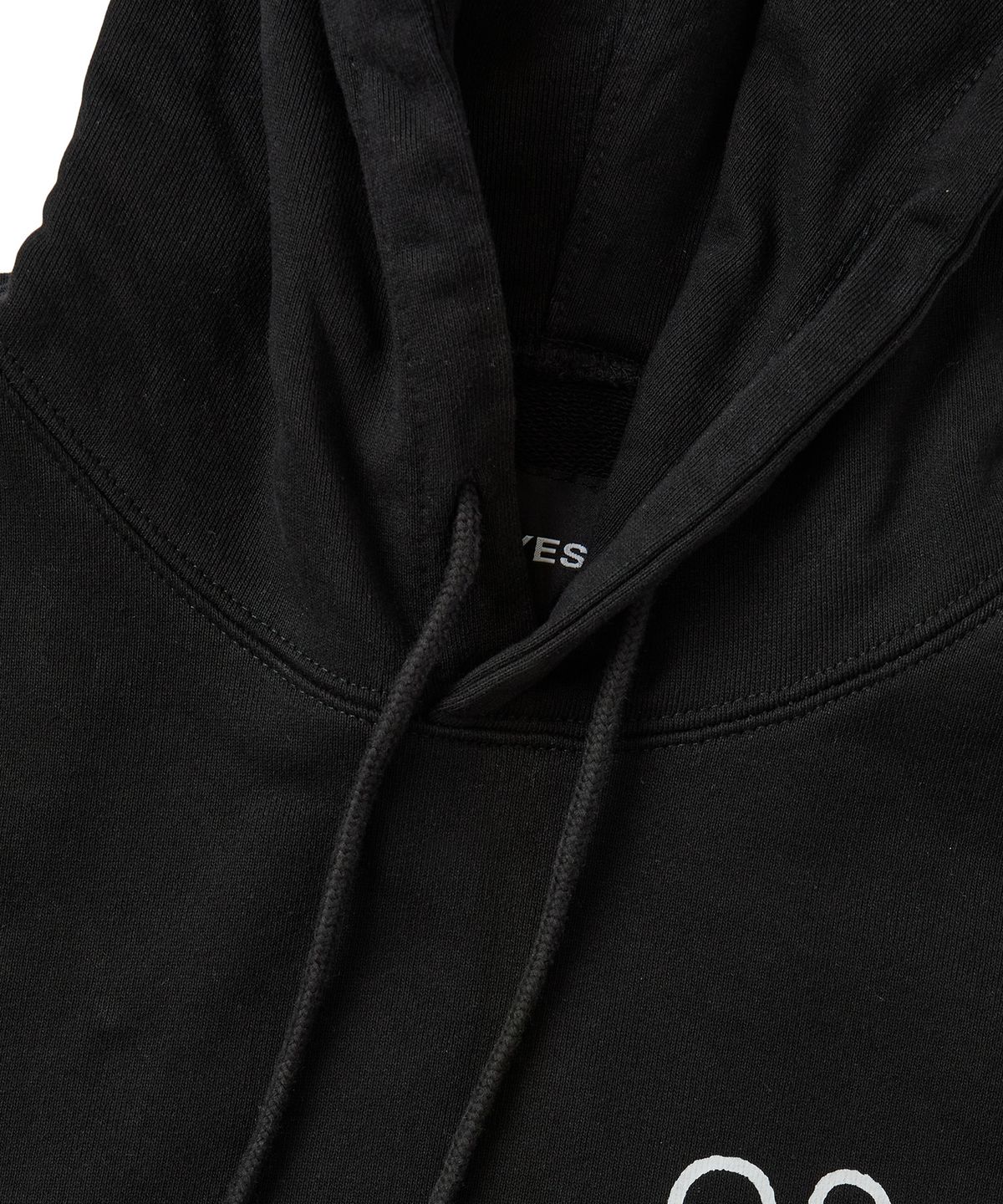 예스아이씨(YESEYESEE) C-Logo Hoodie Black