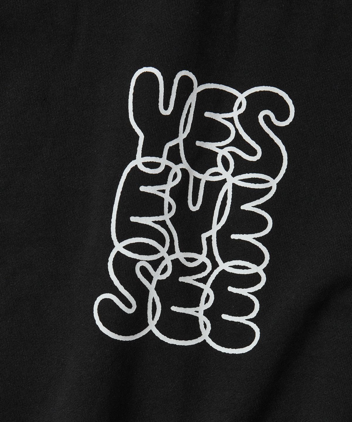 예스아이씨(YESEYESEE) C-Logo Hoodie Black