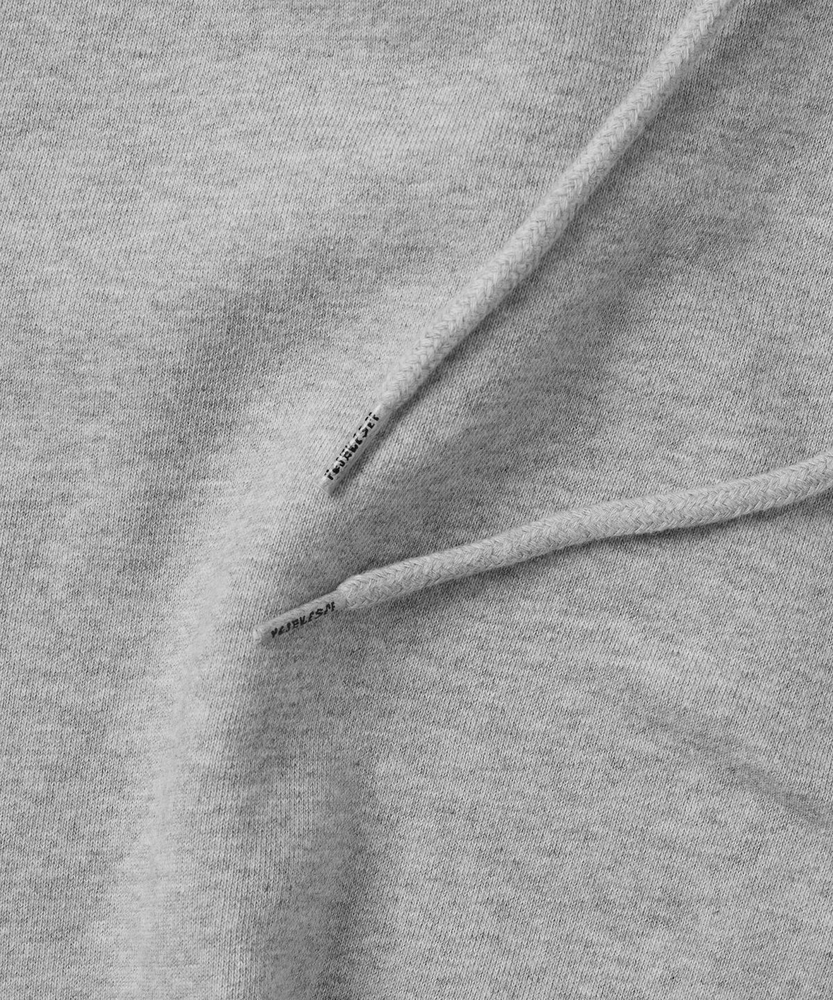 예스아이씨(YESEYESEE) C-Logo Hoodie Grey