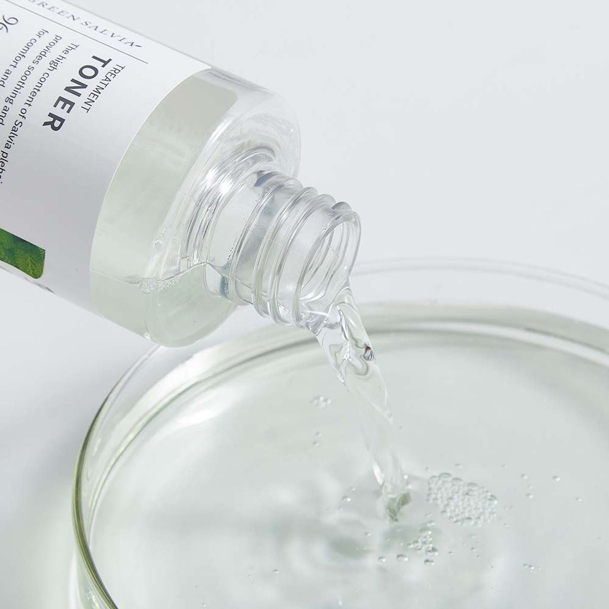 메이드미(MEIDEME) 그린샐비아 곰보배추 진정토너 200ml