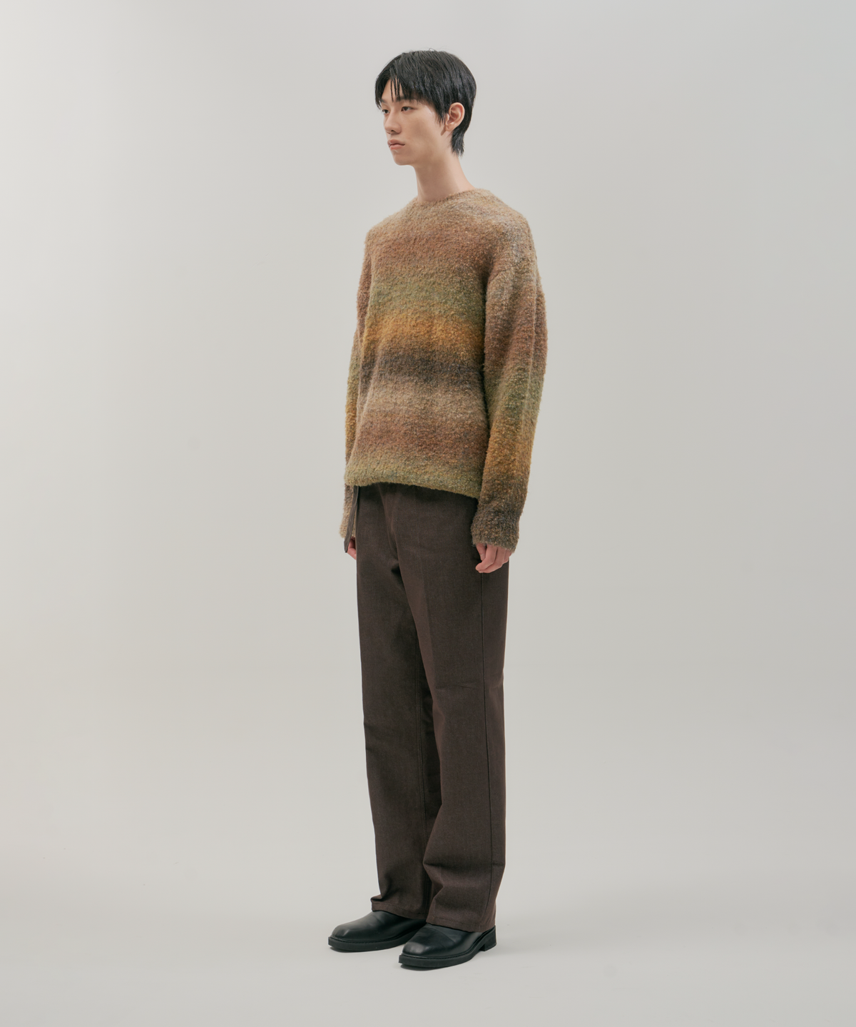 넌블랭크(NONBLANK) 그라데이션 라운드 니트_OLIVE BROWN