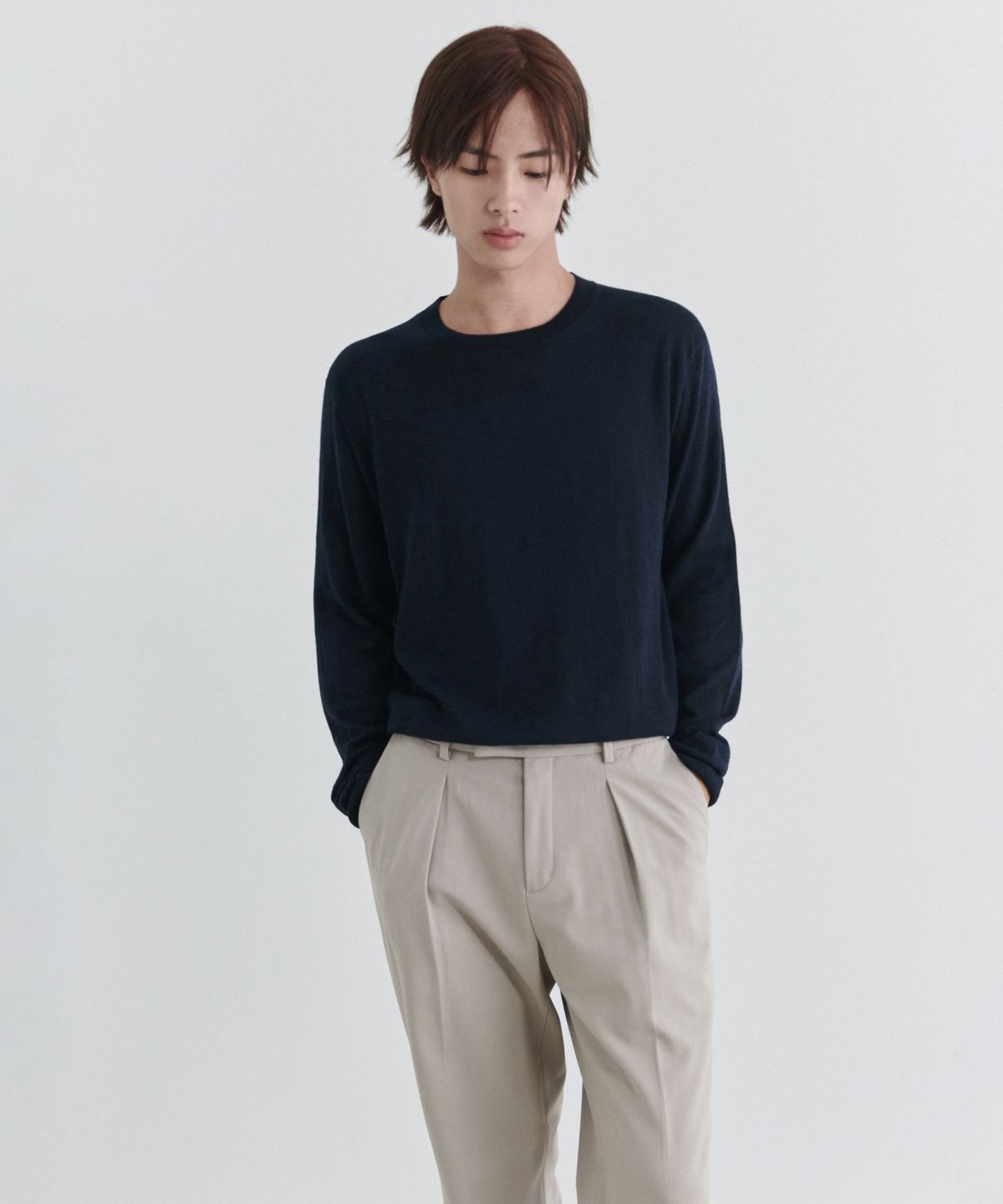 무신사 스탠다드(MUSINSA STANDARD) 메리노 울 블렌드 하이게이지 크루 넥 니트 [네이비]