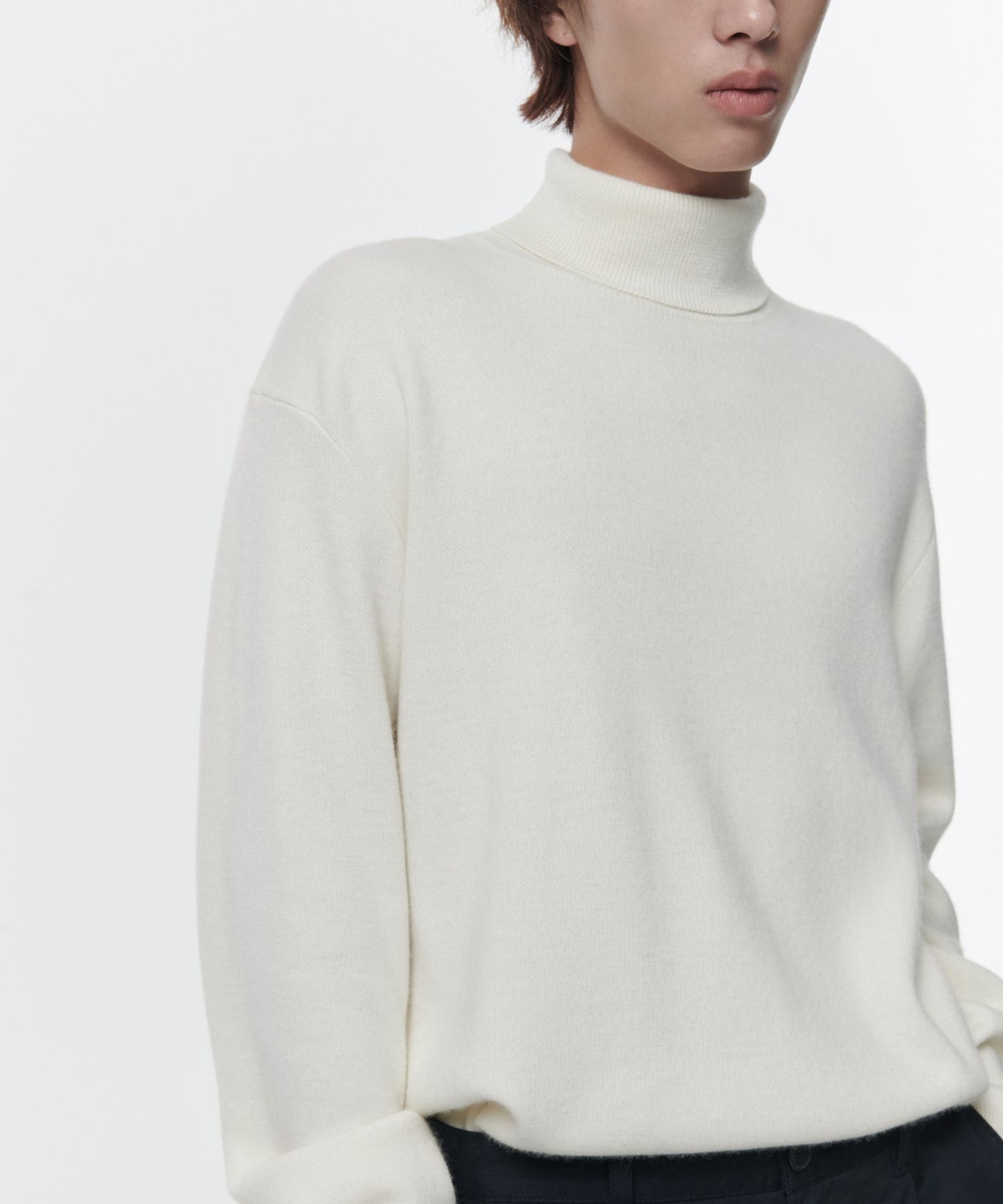 MUSINSA | MUSINSA STANDARD Minimal turtleneck knit [cream]