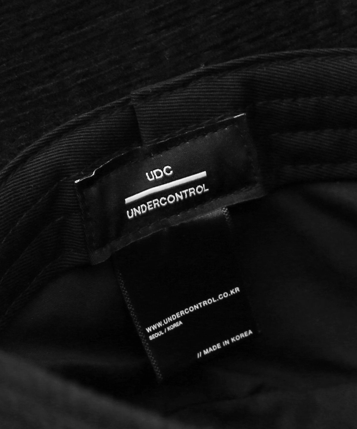언더컨트롤(UNDERCONTROL) 데일리 코듀로이 버킷햇 OG BUCKET / CD / BLACK