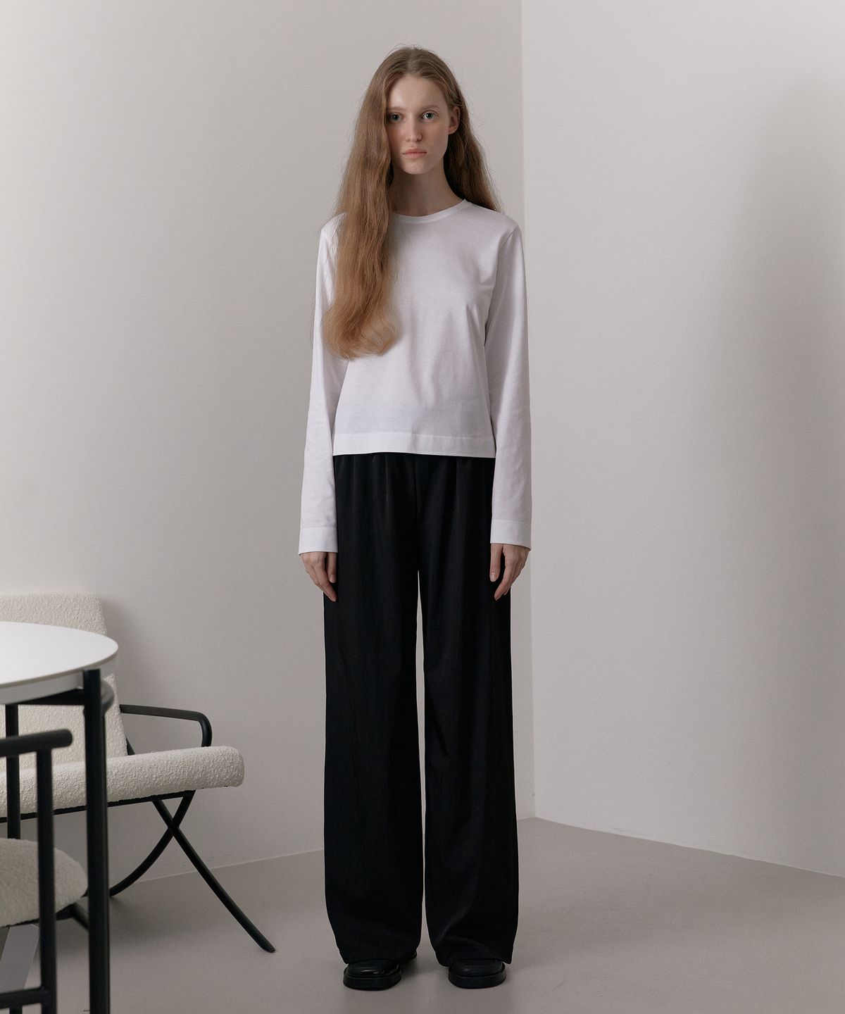 38컴온커먼(38COMEONCOMMON) Silket Essential Long Sleeve T-Shirts (White)