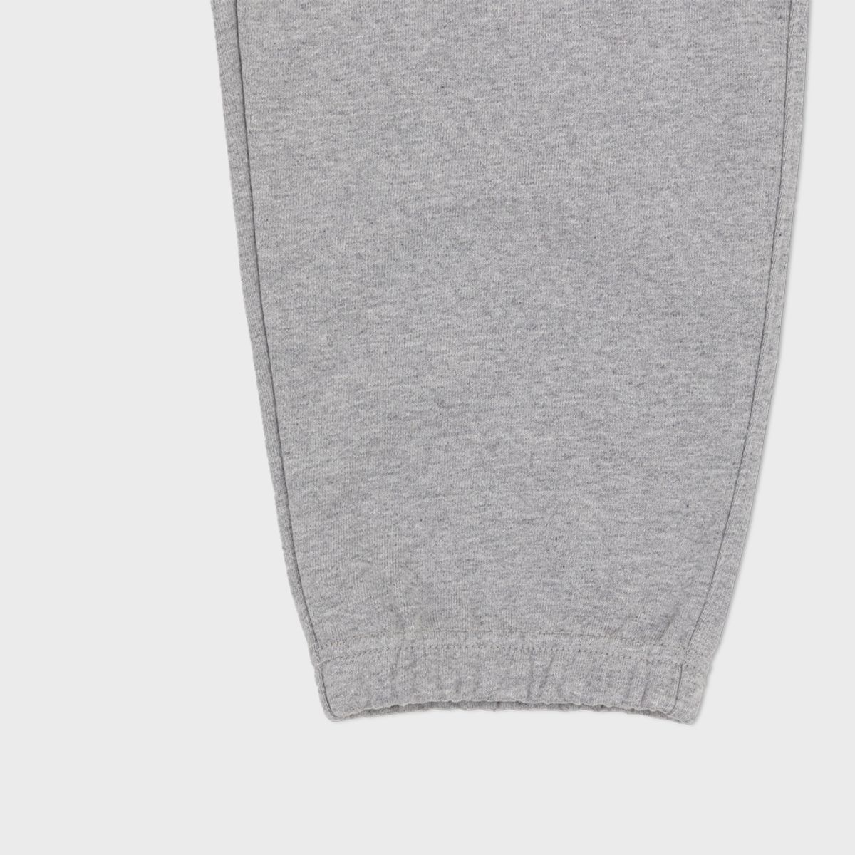 런던그로서리마켓(LONDON GROCERY MARKET) College Logo Heavyweight Sweatpant (Grey)