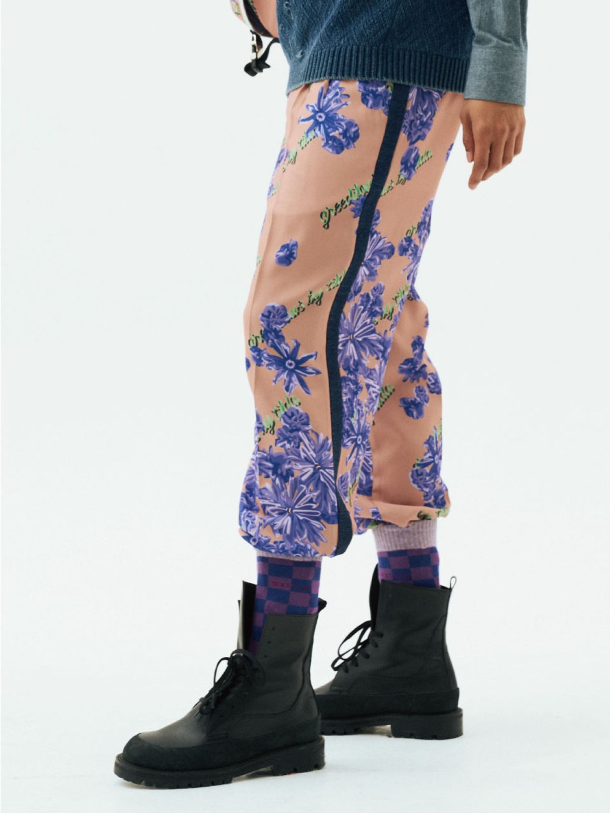그리디어스(GREEDILOUS) Floral Print Trousers