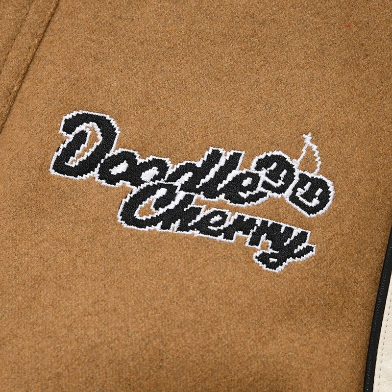 ジャケット KIRSH Doodle Cherry Varsity Jacket Beige KDQWCJW520M MUSINSA公式 | KIRSH Doodle Cherry Varsity Jacket [Beige]