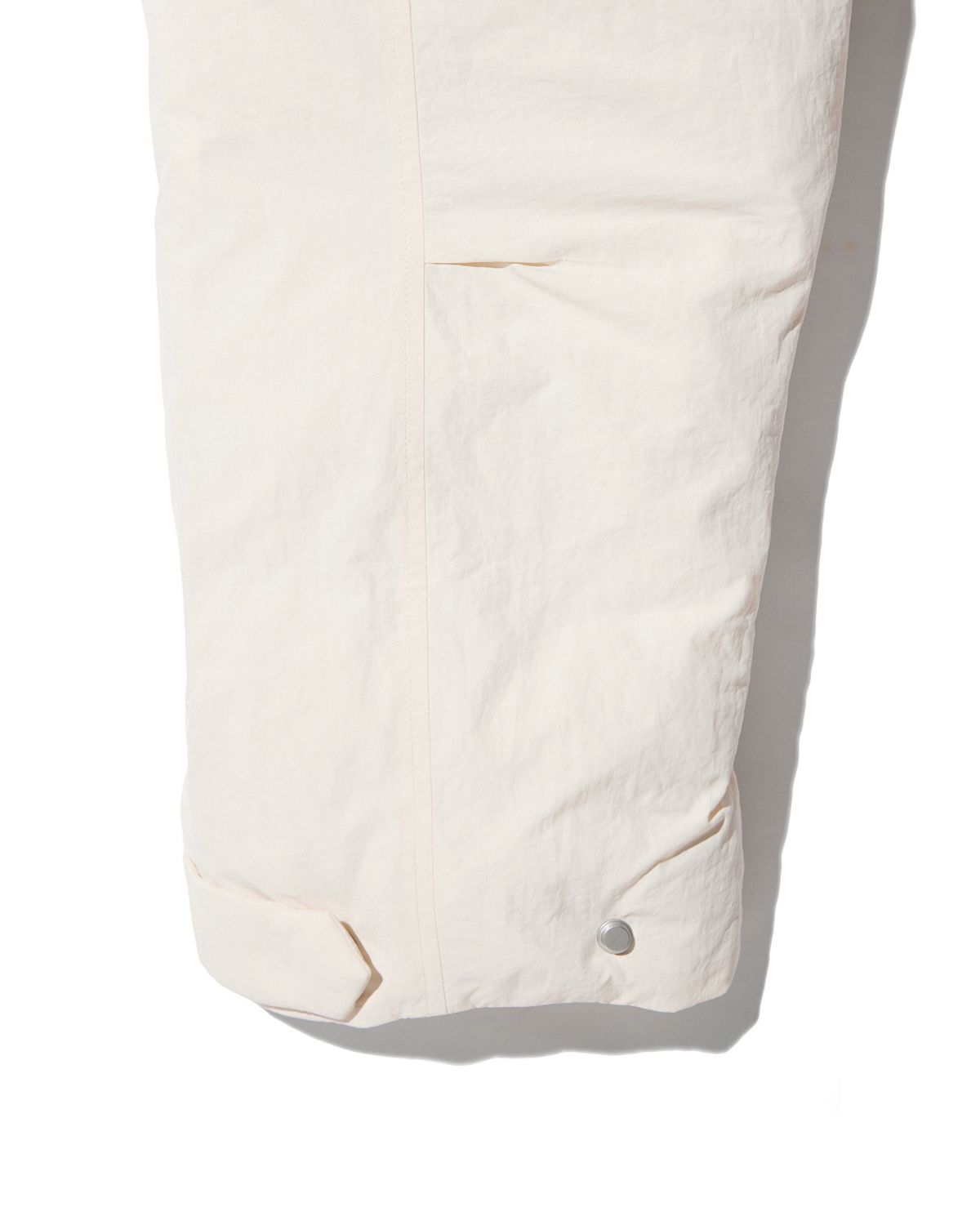 비슬로우(BESLOW) MK3 PUFFER DOWN PALE BEIGE