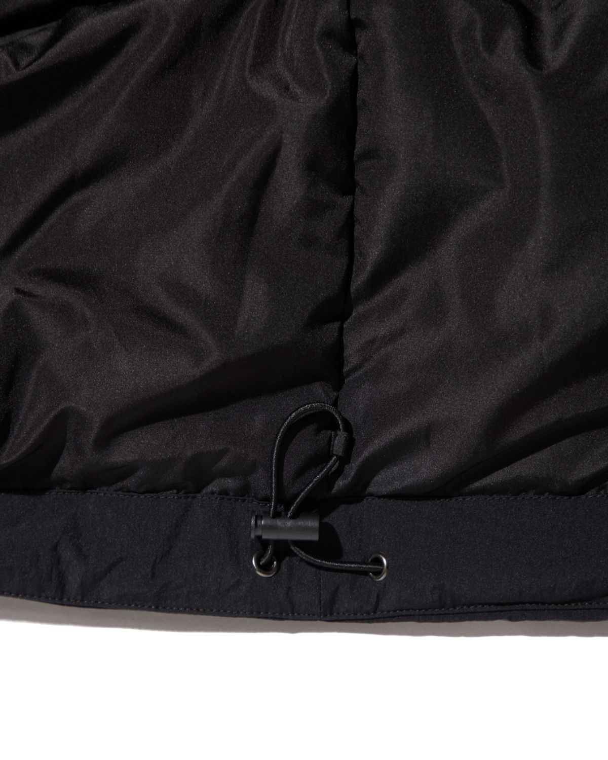 비슬로우(BESLOW) MK3 PUFFER DOWN BLACK