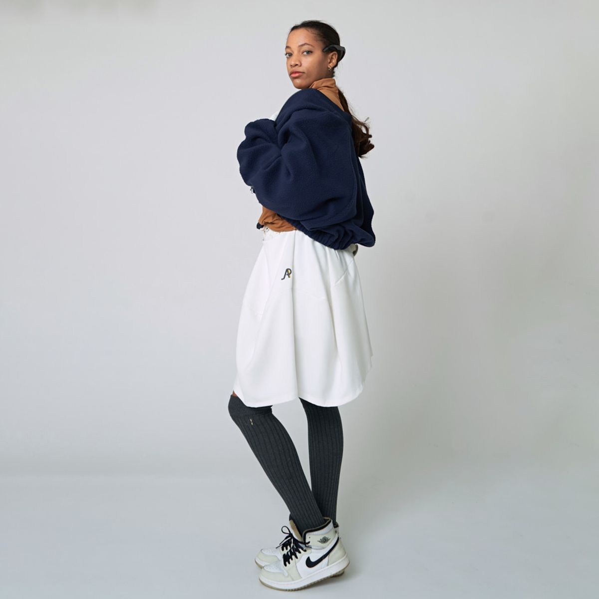 애스플래폼(ATHPLATFORM) AW22PS03 트윌리 볼륨 G 쇼츠_아이보리