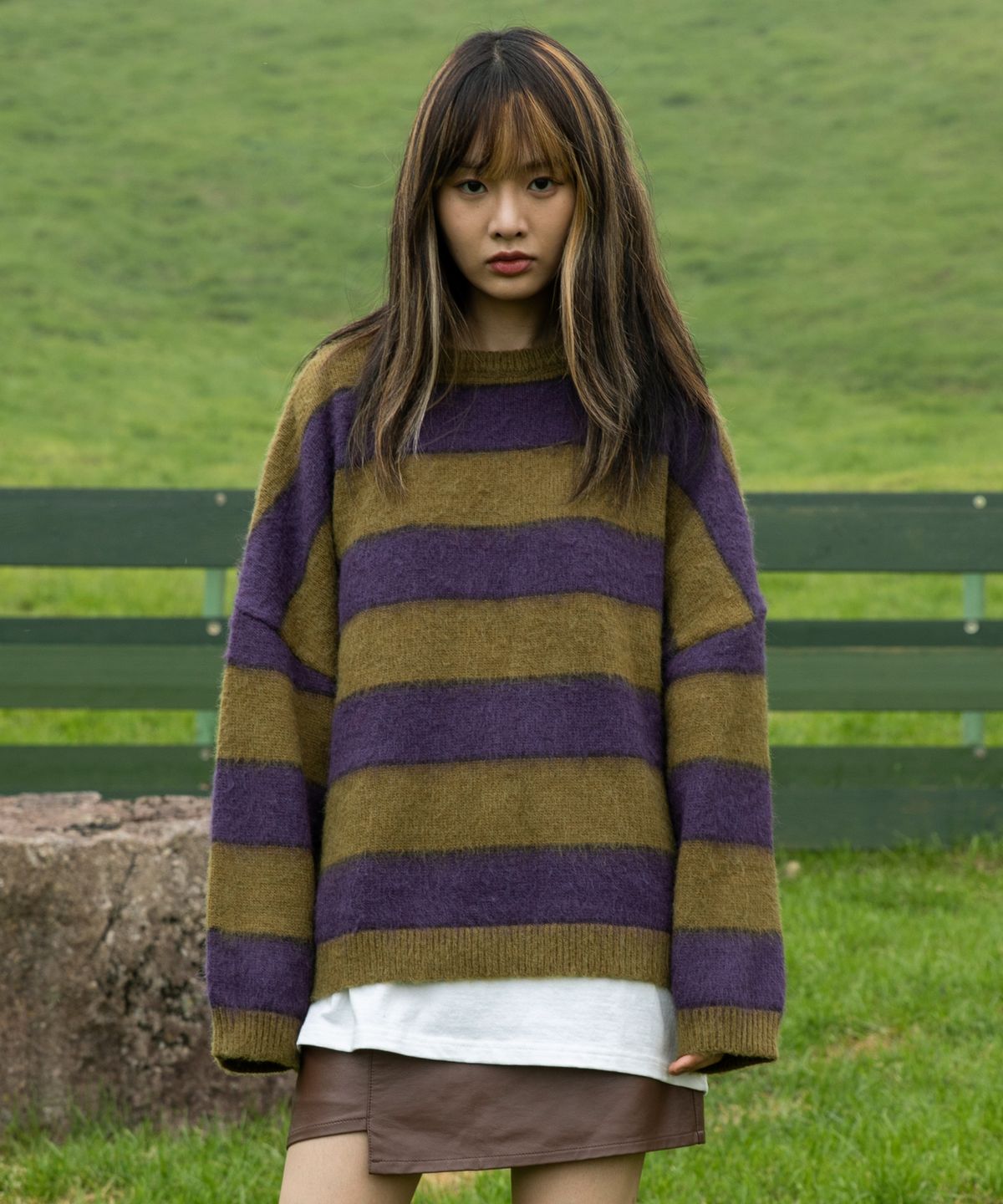 엑스톤즈(XTONZ) XTK036 알렌 스트라이프 모헤어 니트 (KHAKI/PURPLE)
