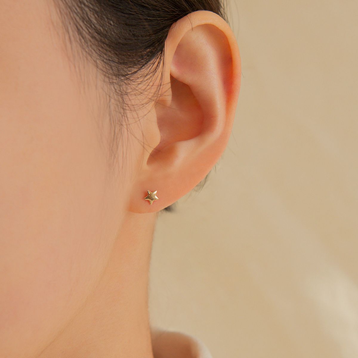 룬느(LUNNE) 14k 볼륨 별 귀걸이 (14k골드) A06