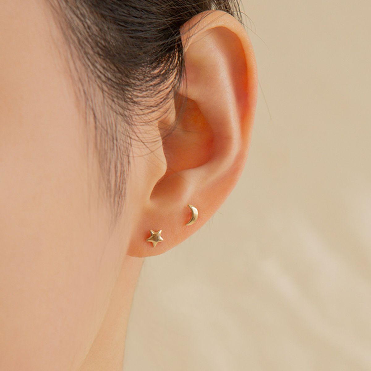 룬느(LUNNE) 14k 볼륨 별 귀걸이 (14k골드) A06