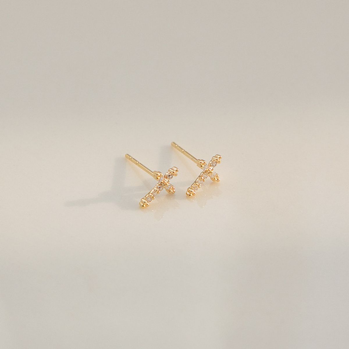 룬느(LUNNE) 14k 큐빅 십자가 귀걸이 (14k골드) #ES23