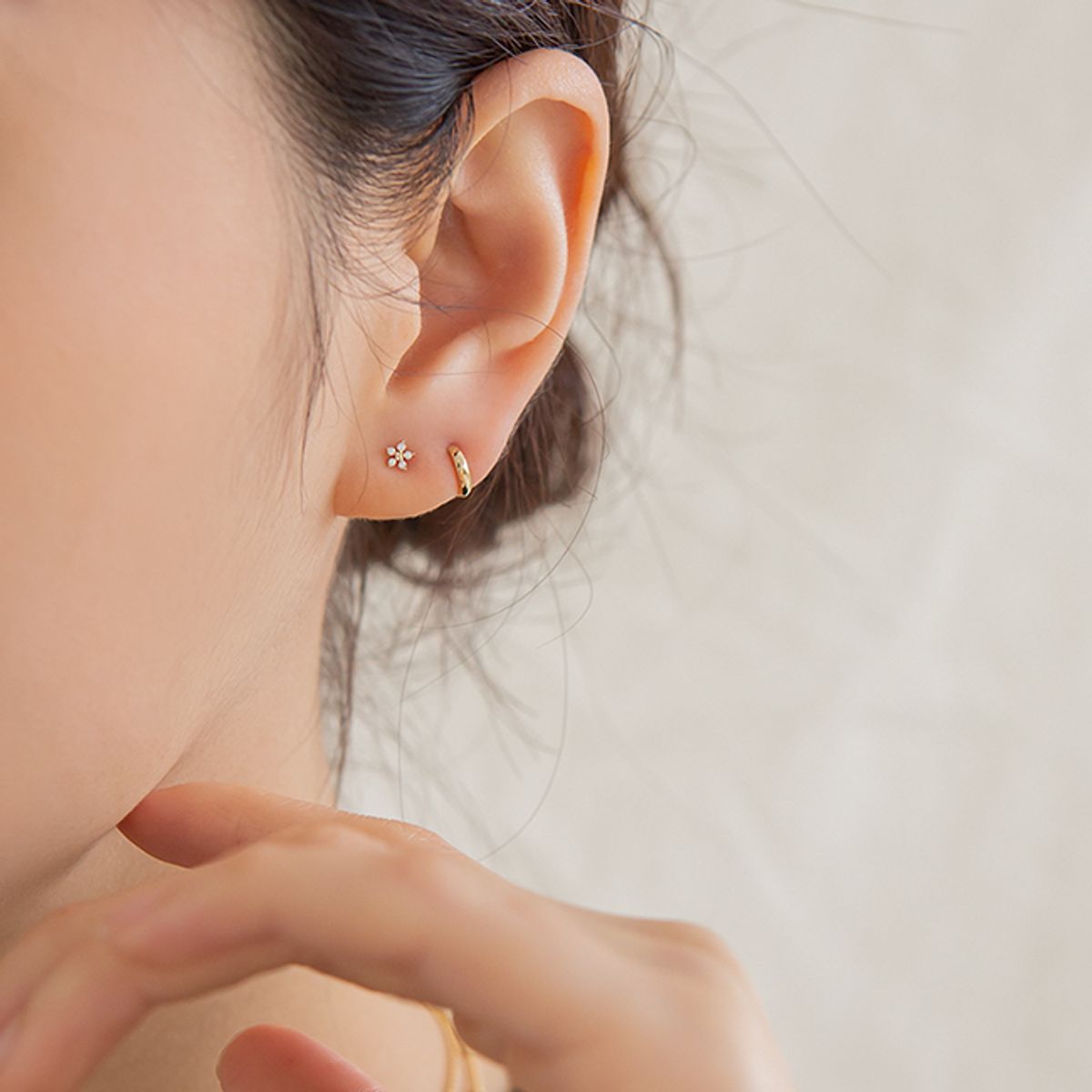 룬느(LUNNE) 14k 언발 큐빅 플라워 귀걸이 (14K골드) #ES27