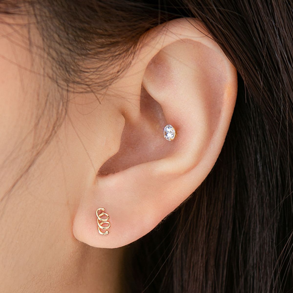 룬느(LUNNE) 14k 트위스트 라인 피어싱 (14k골드)(바두께1mm) #PIB04