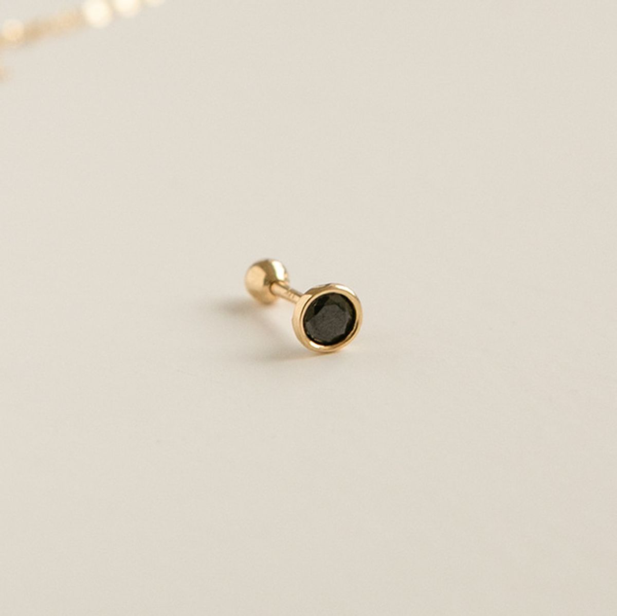 룬느(LUNNE) 14k 블랙 큐빅 피어싱 (14k골드)(바두께1mm) #PIB07