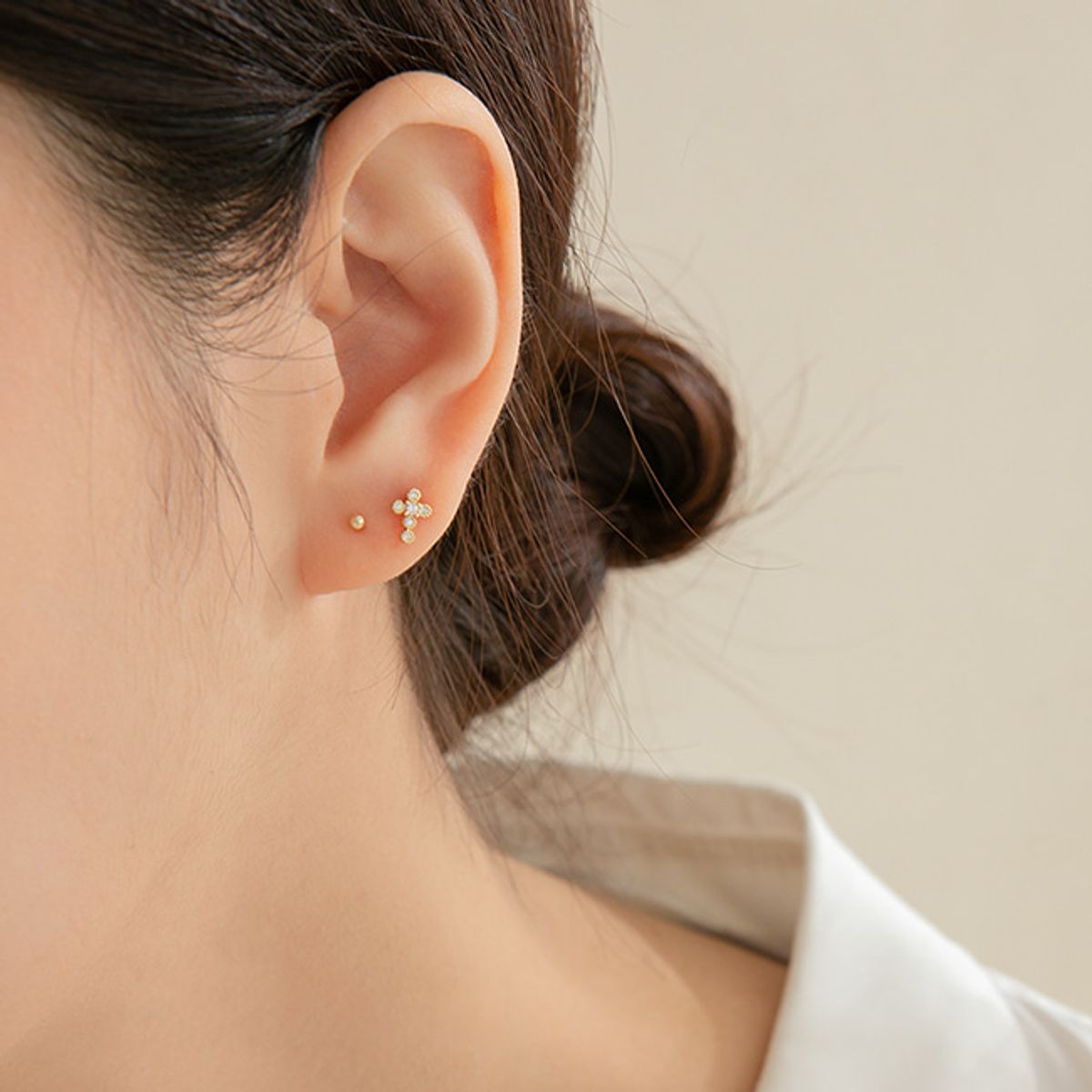 룬느(LUNNE) 14k 십자가 큐 피어싱 (14k골드)(바두께1mm) #PIB14