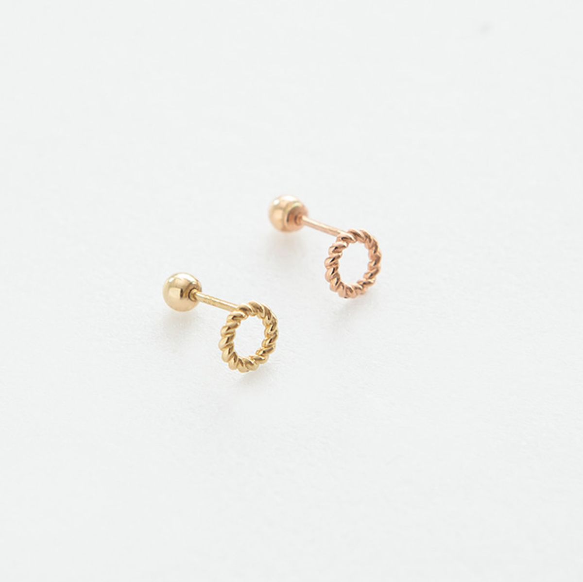 룬느(LUNNE) 14k 꼬임 라운드 피어싱 귀걸이 (14k골드) S14