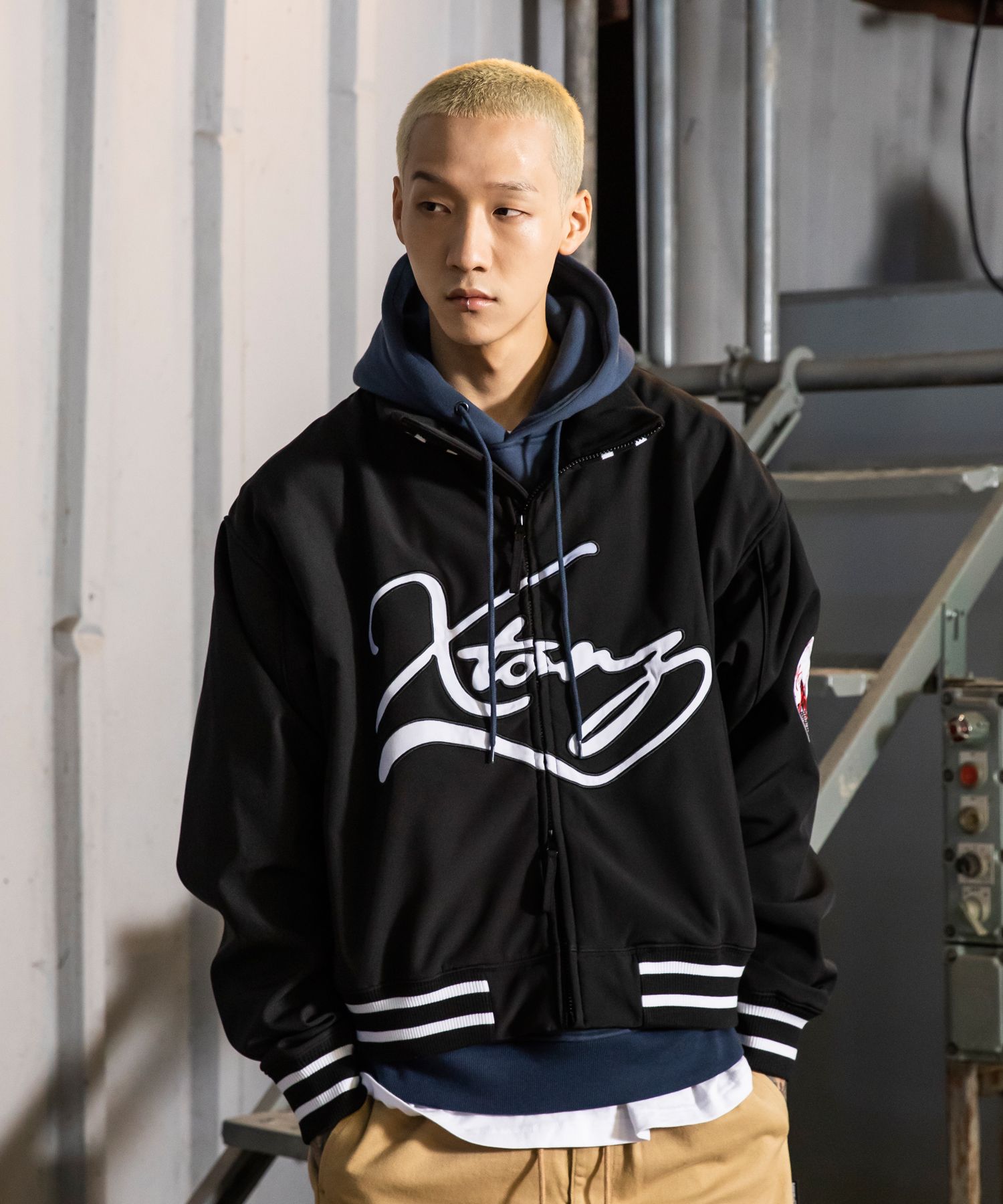 MUSINSA | XTONZ XJ84 Vartan Stadium Jacket (BLACK)