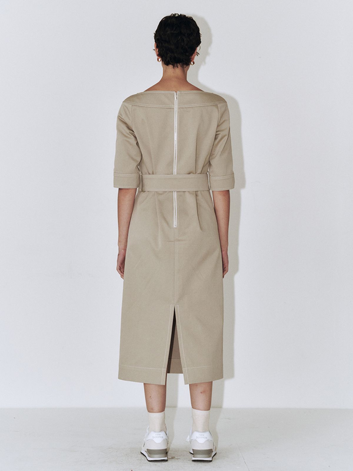 플로우먼(FLOWOMEN) Stitch Point Dress_Khaki Beige