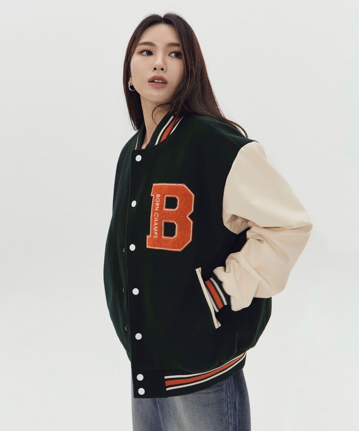 본챔스(BORN CHAMPS) [3컬러] CHMPS 지구본 로고 바시티 자켓 B22FT13