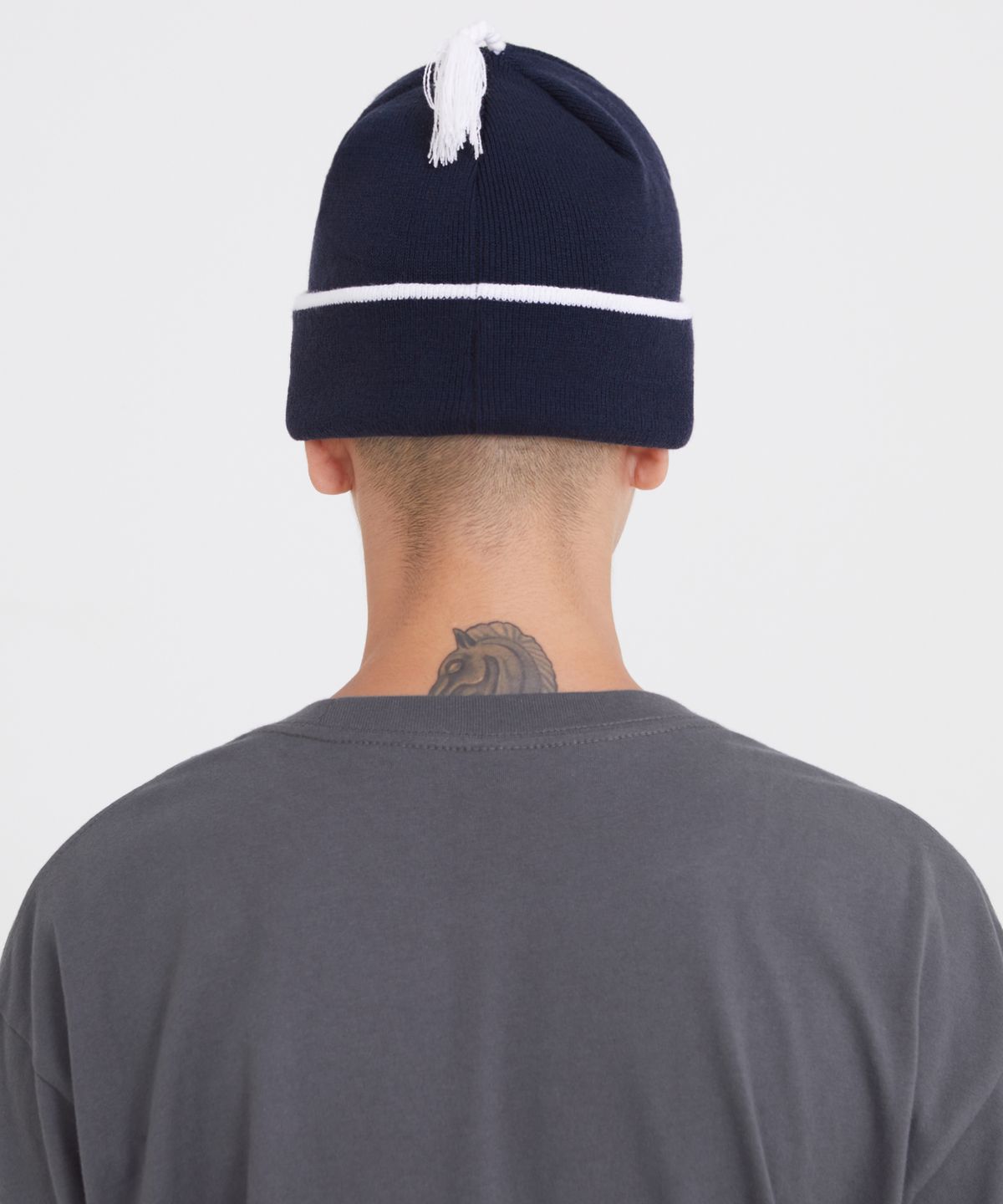 엘엠씨(LMC) LMC STRIPE TASSEL BEANIE navy