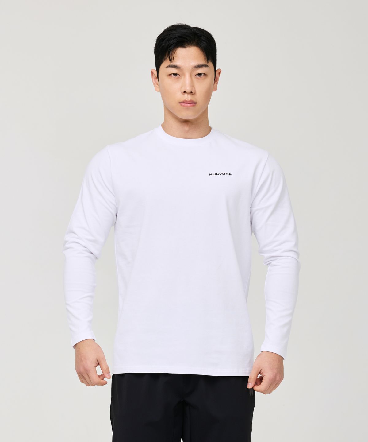 허그본(HUGVONE) 스몰로고 머슬핏 긴팔 3컬러