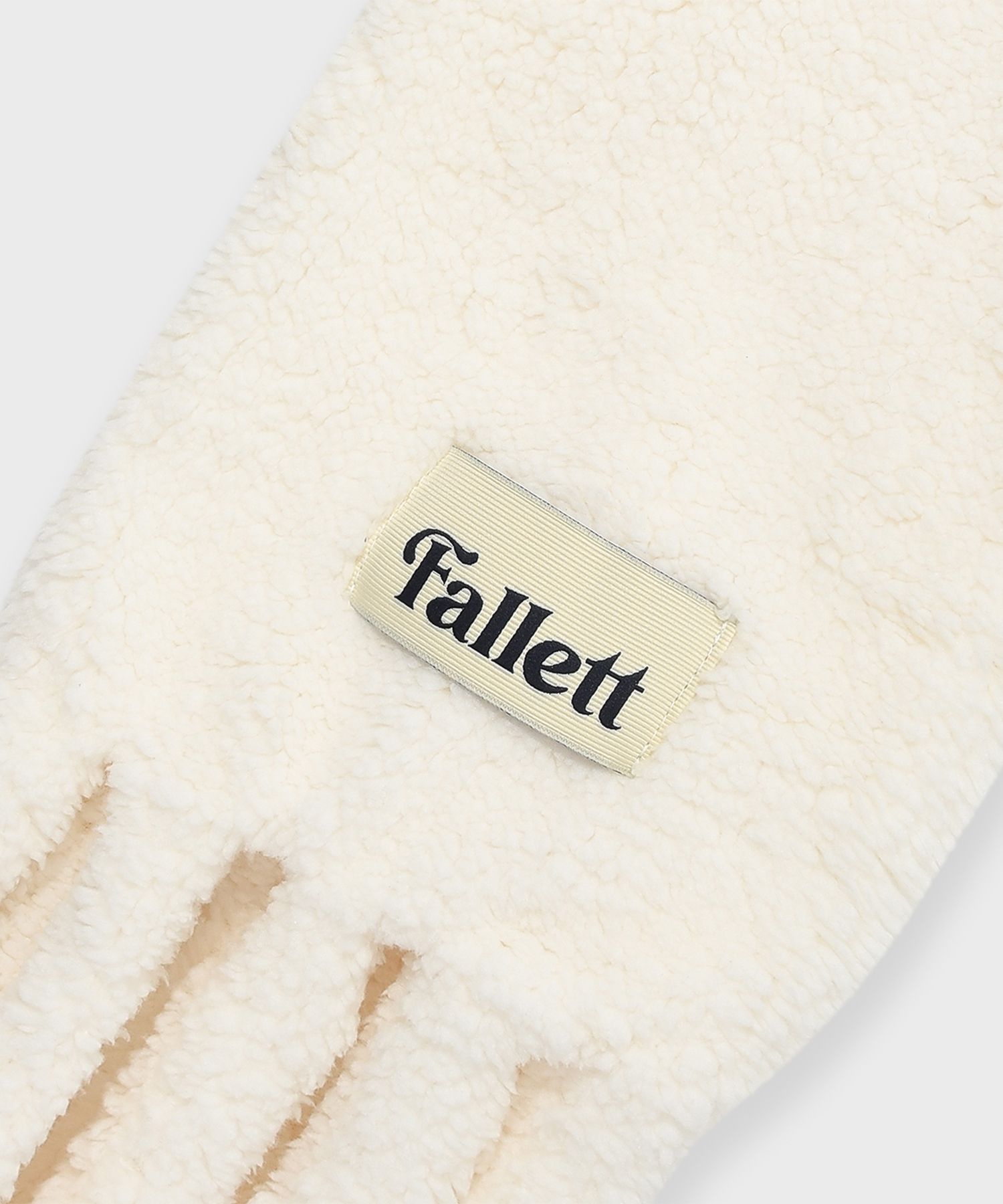 MUSINSA | FALLETT Boucle Pocket Scarf Ivory