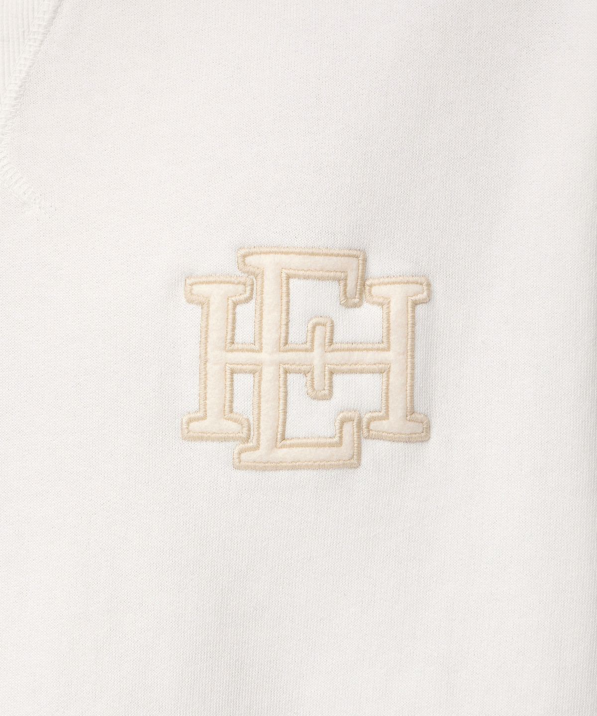 이스트 하버 서플러스(EAST HARBOUR SURPLUS) 로고 프린트 워시드 스웻셔츠 오프 화이트 / BEATLES 56