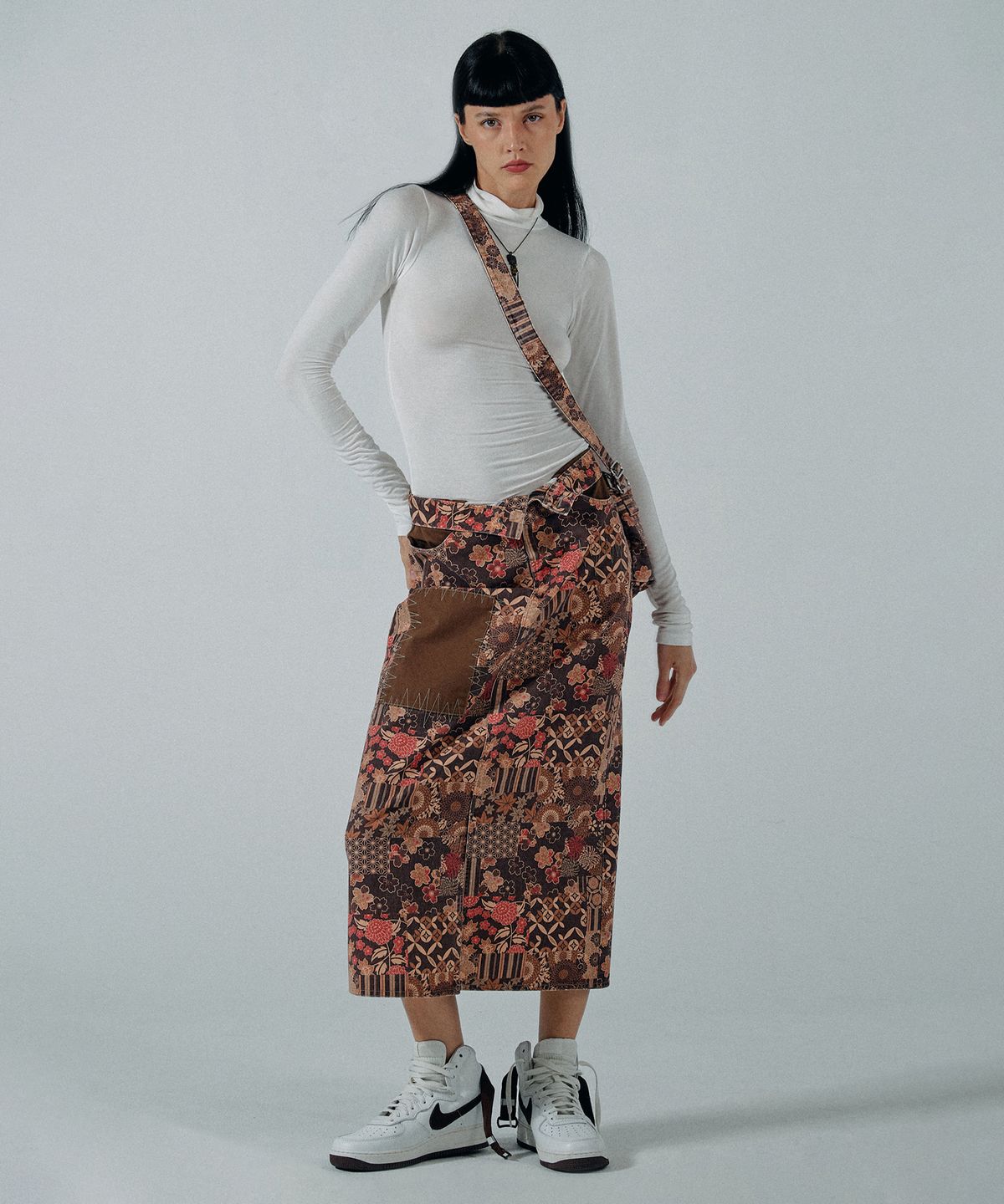 스컬프터(SCULPTOR) Sundry Patchwork Maxi Skirt Brown