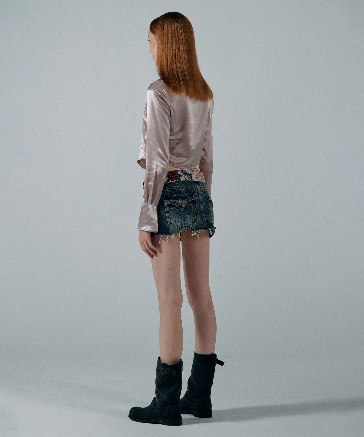 스컬프터(SCULPTOR) Glossy Satin Shirt Pale Pink