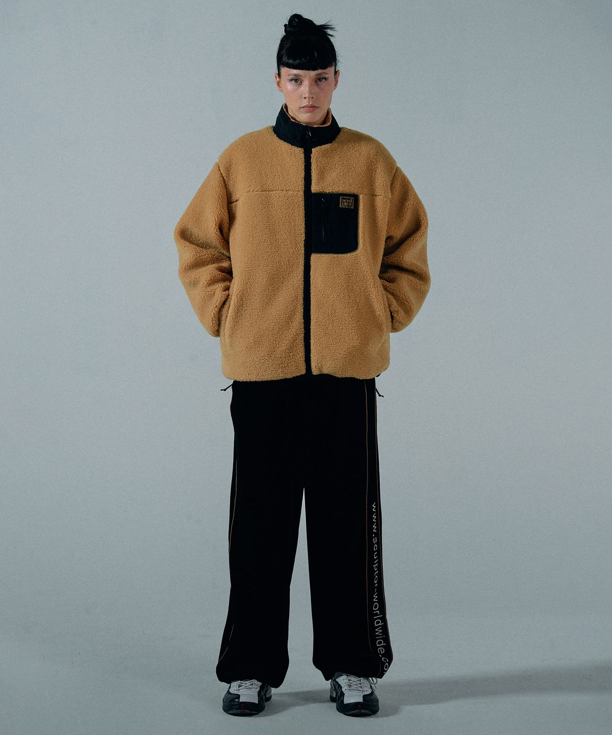 스컬프터(SCULPTOR) Fluffy Sherpa Jacket Butter