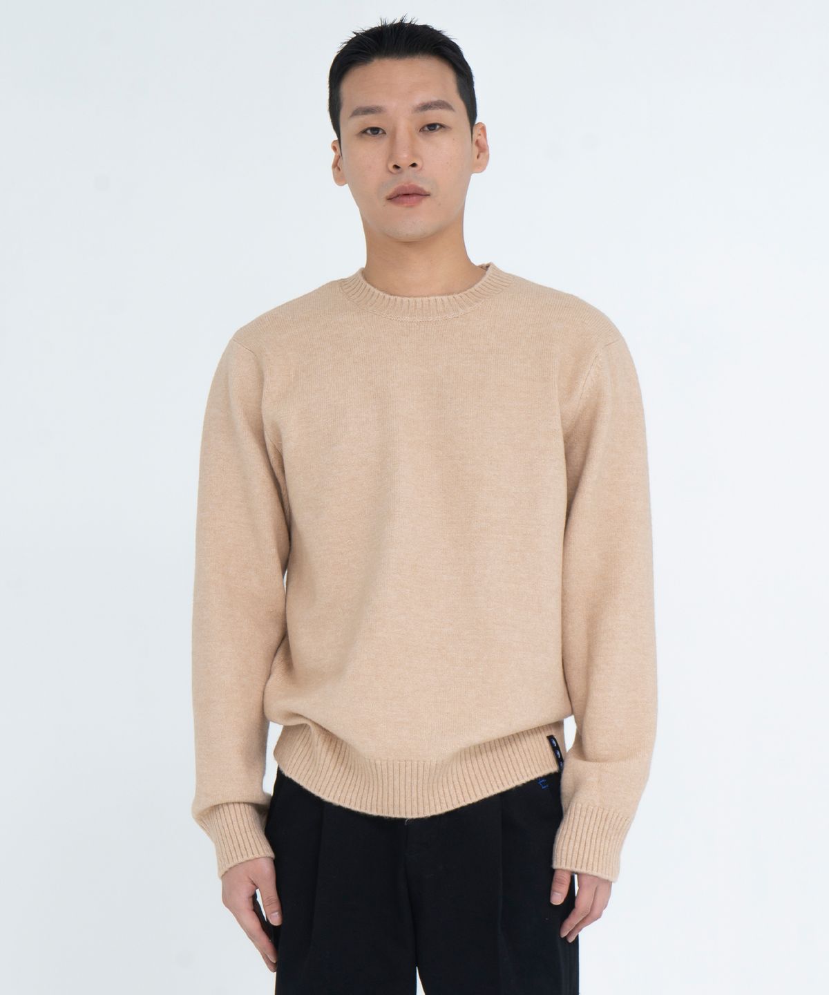 오드닷(ODD DOT) 크루넥 루즈핏 울 니트_블랙