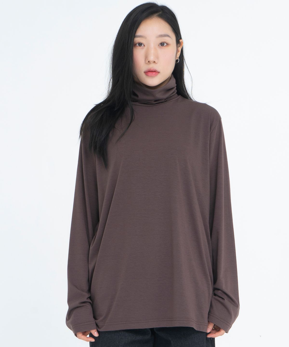 오드닷(ODD DOT) 소프트 레이어드 터틀넥_화이트