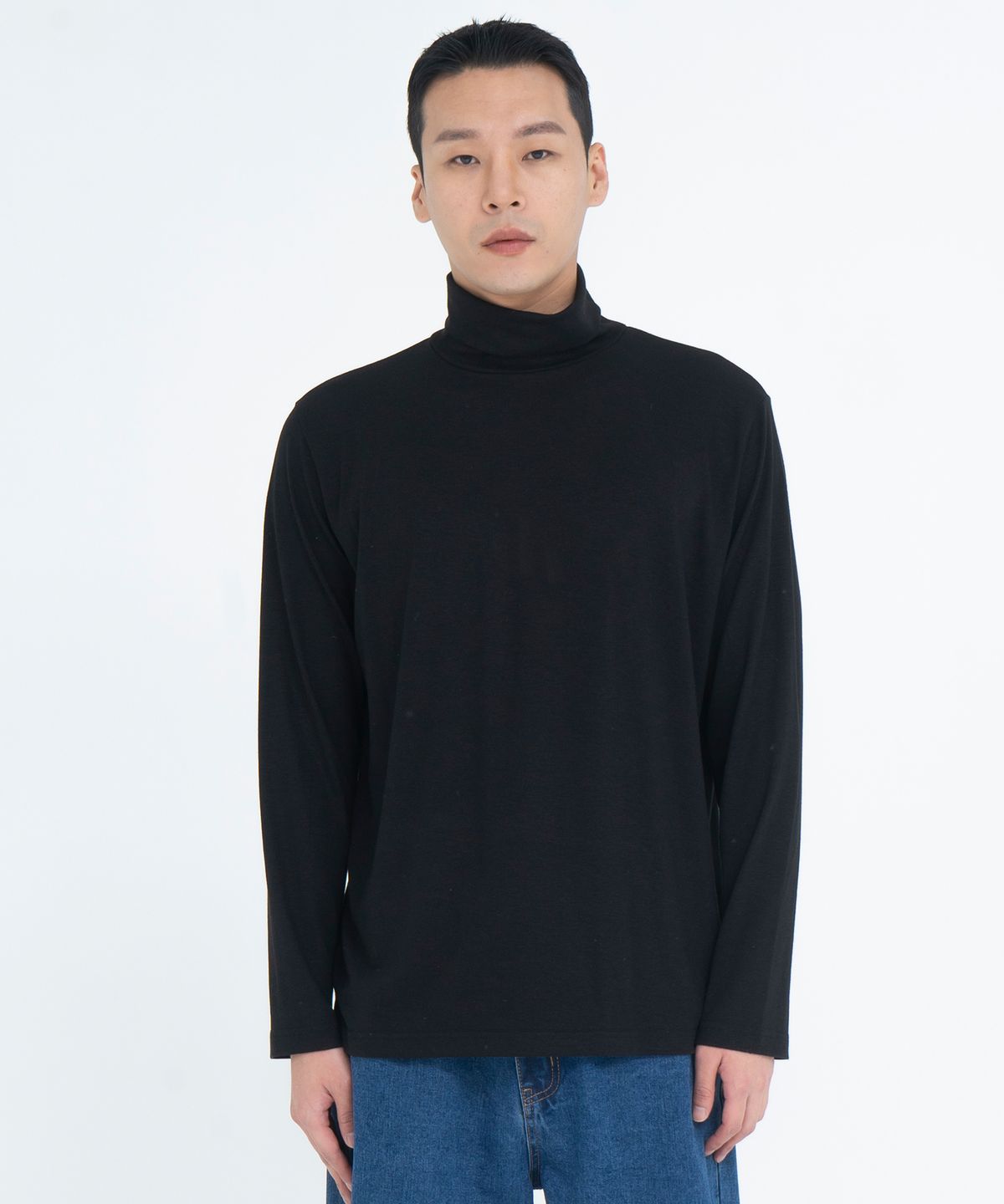 오드닷(ODD DOT) 소프트 레이어드 터틀넥_화이트