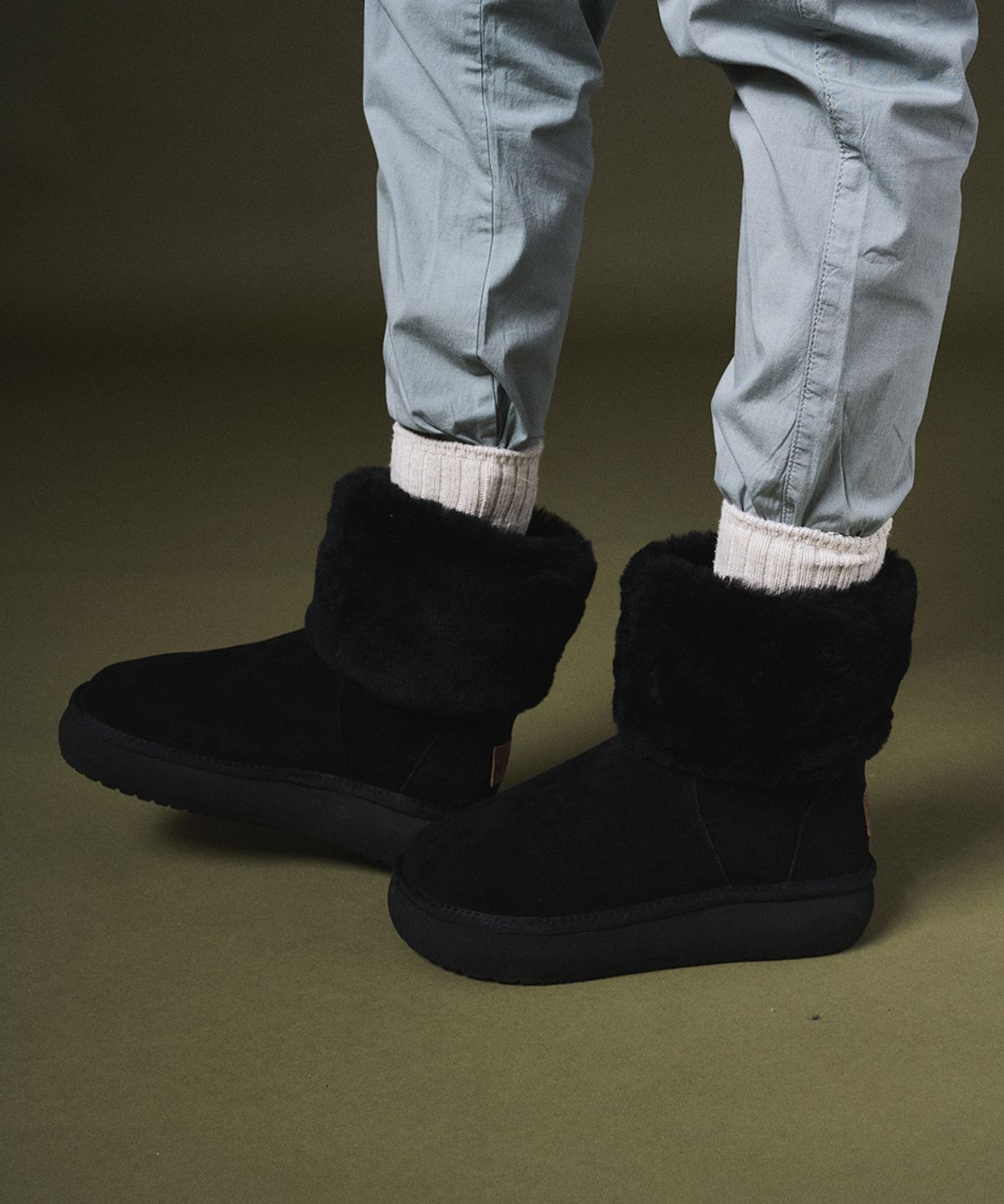 락피쉬웨더웨어(ROCKFISH WEATHERWEAR) CLOUDY FLATFORM FUR BOOTS(8inch) - 2color
