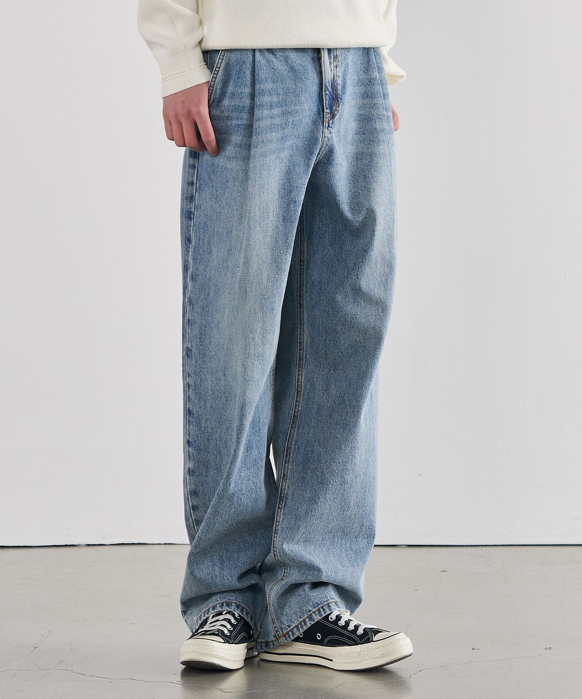 아워데이즈(OURDAYZ) 와이드핏 데님 팬츠 [WASHED LIGHT BLUE]
