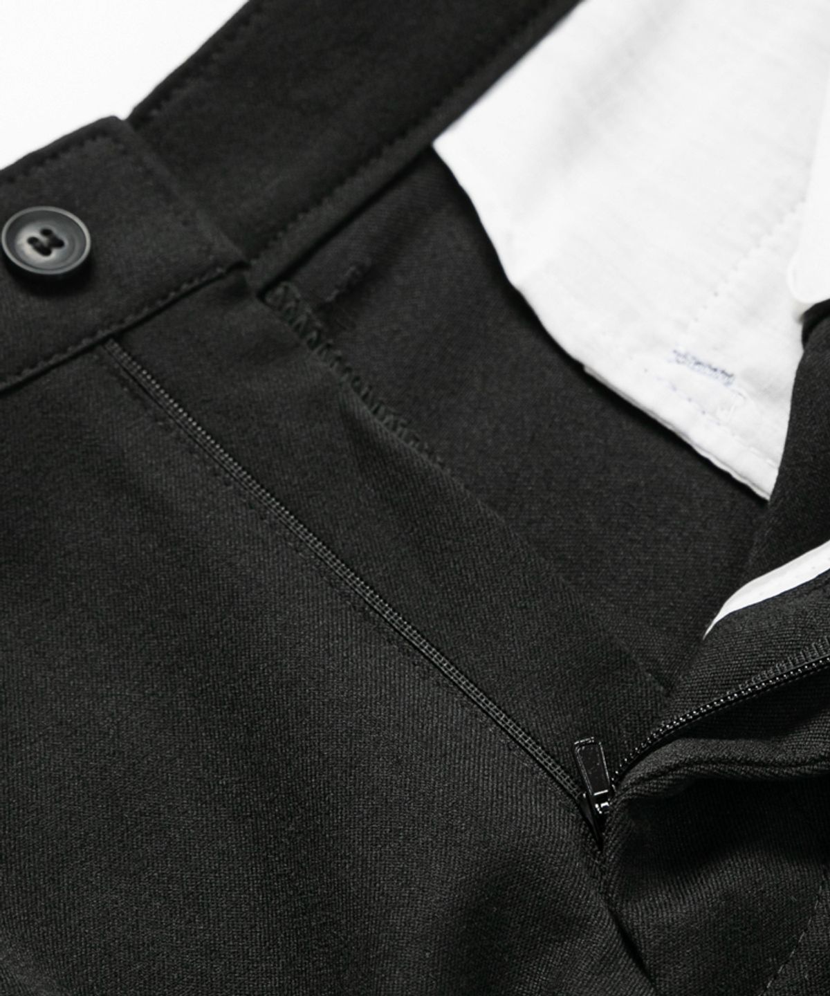 스트라이크(STRIKE) 엘리건트 원 플리츠 트라우저스 (BLACK)