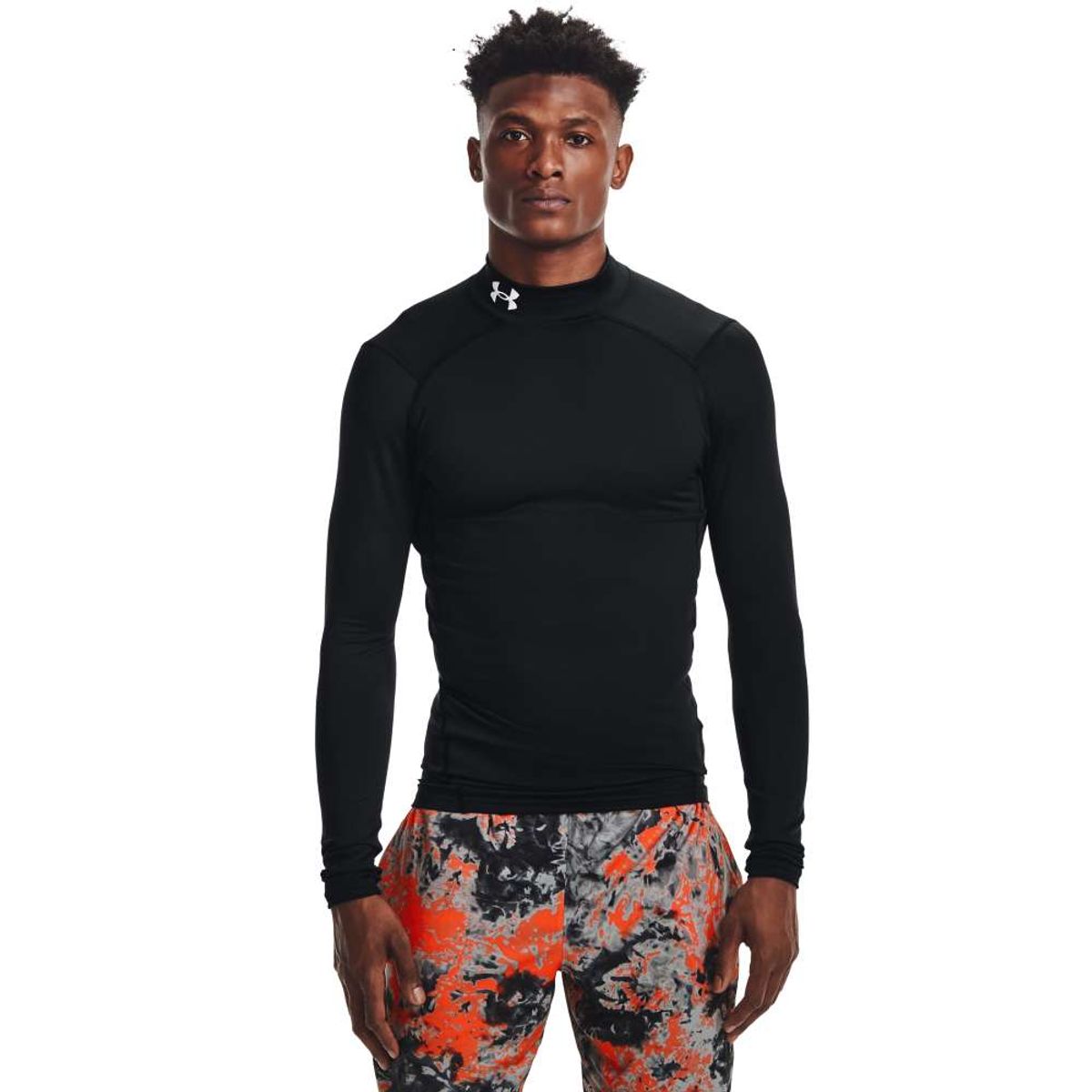 언더아머(UNDERARMOUR) 콜드기어 아머 컴프 모크넥 1366072-001