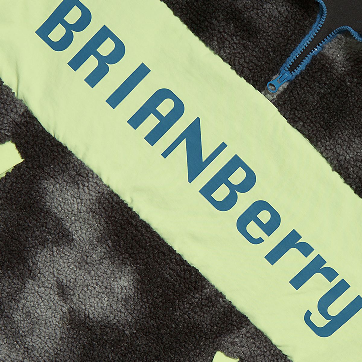 브라이언베리(BRIAN BERRY) ZERAH FLEECE ZIP-UP_BLACK